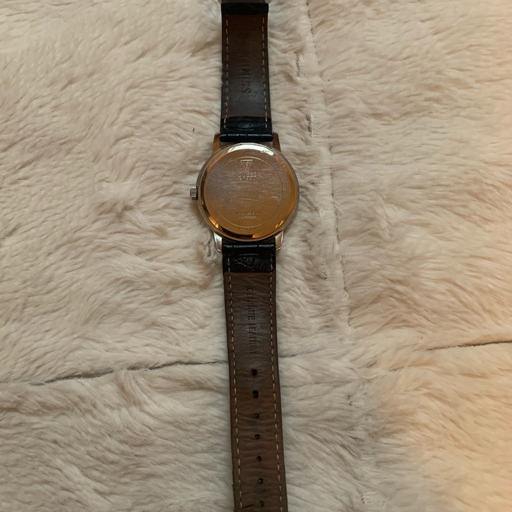 Guess Watch - Picture 3 of 4